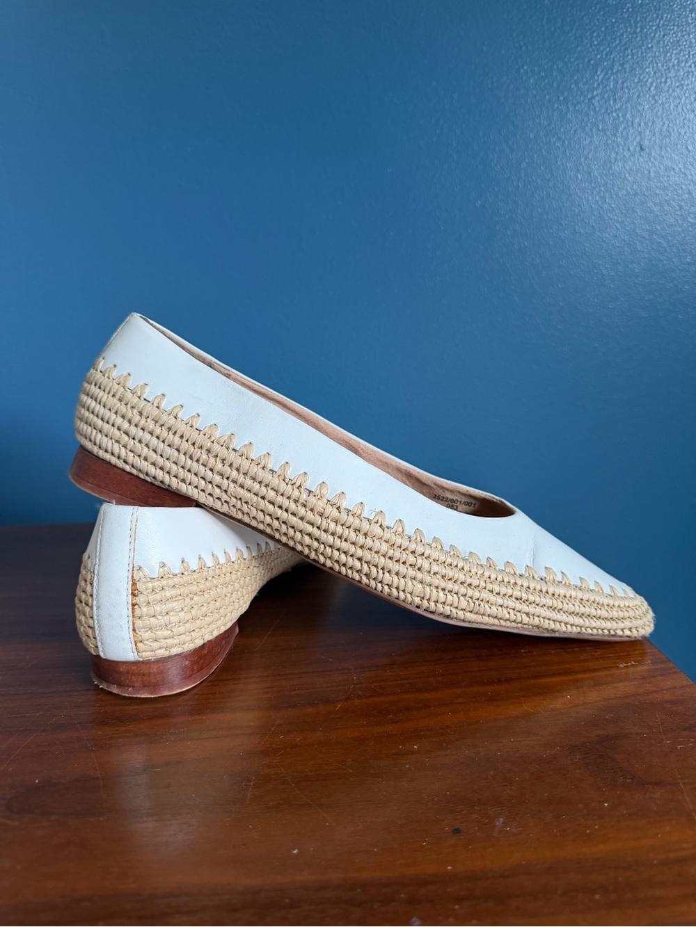 Zara Women’s White Raffia Trim Ballet Flats